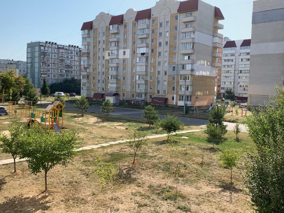 Семейные Апартаменты В Новом Районе У Софиевского Парка Umanʼ 外观 照片